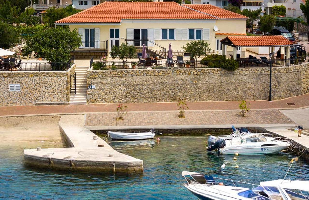 Villa Riva Barbat na Rabu Ngoại thất bức ảnh