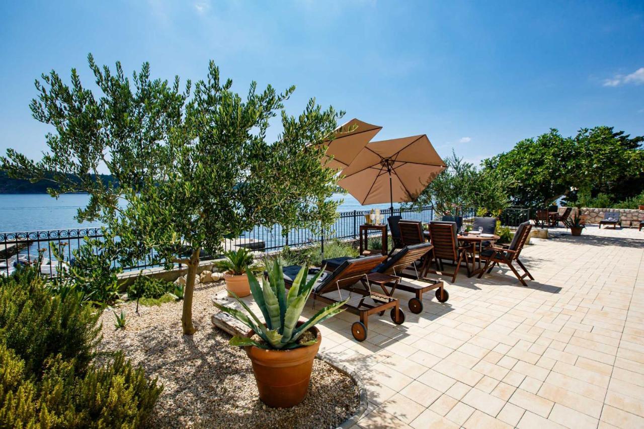 Villa Riva Barbat na Rabu Ngoại thất bức ảnh